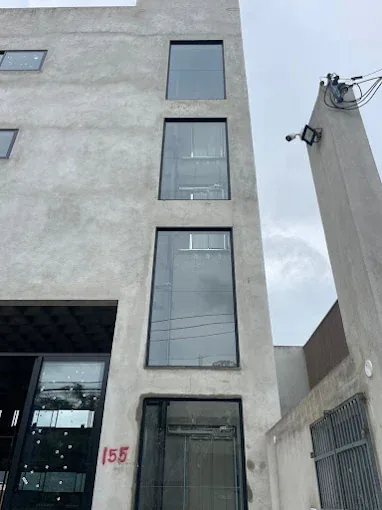Modernização de painel de comando e botoeira de elevador